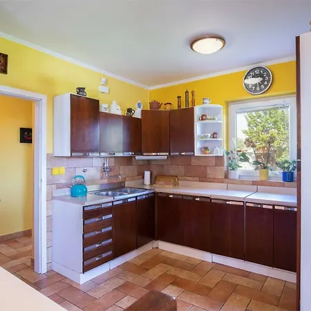 Apartment Irenne Sea View Pula