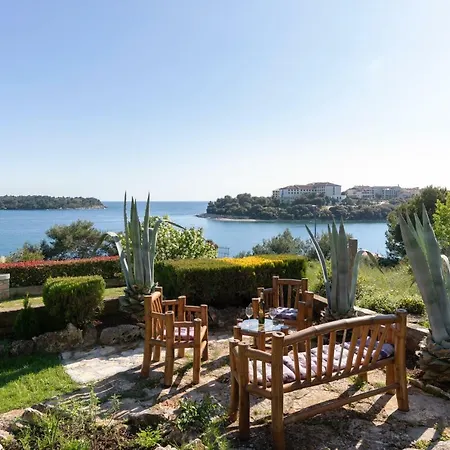 Irenne Sea View Apartment
