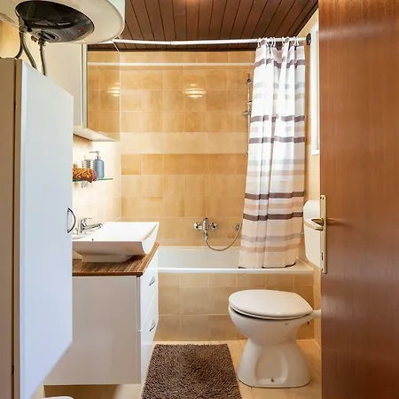 Apartment Irenne Sea View